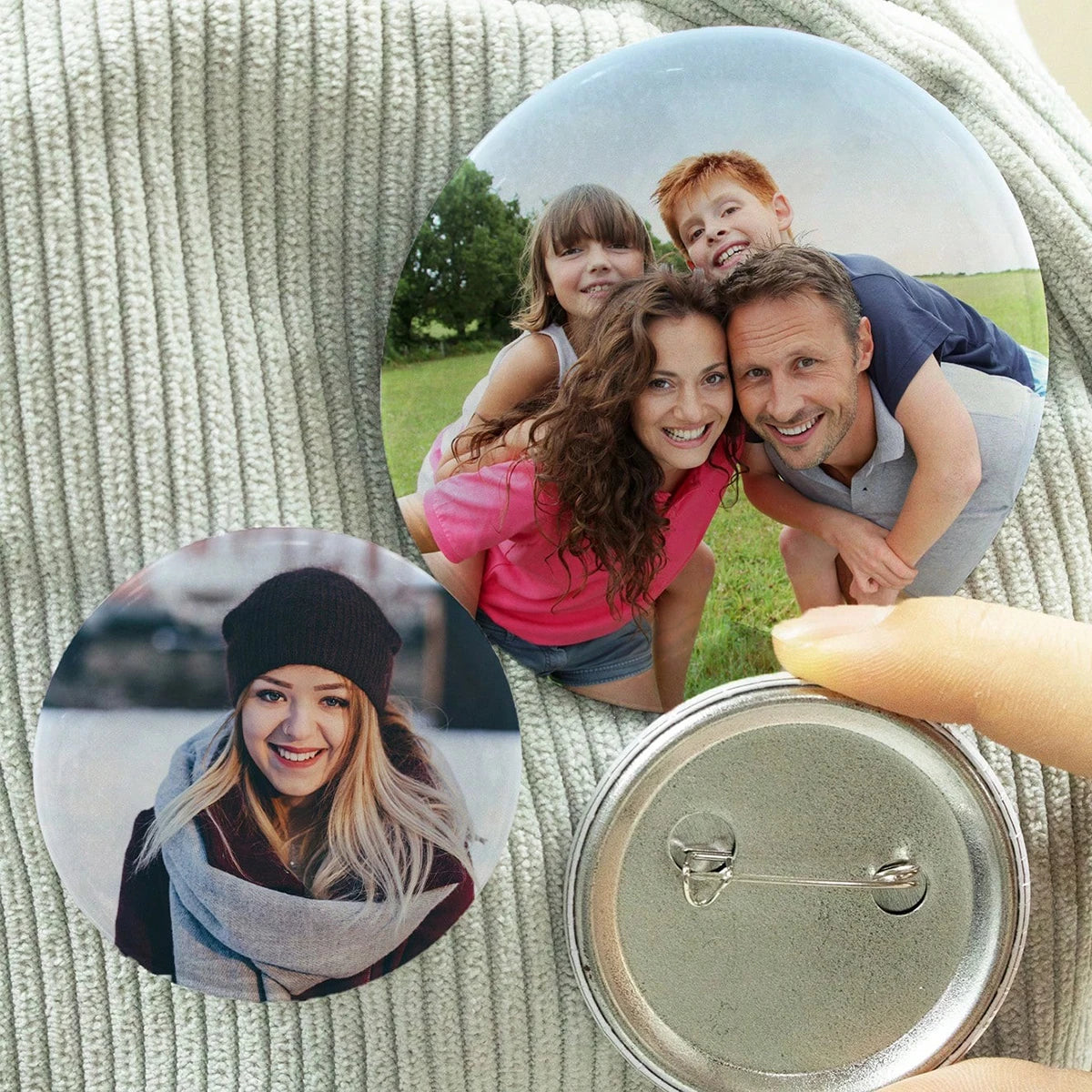 Customizable Anime Photo Badge