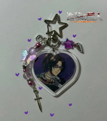 2pcs/set Handmade Beaded Matching Keychain Attack on Titan Levi Hange Heart Acrylic Pendant Butterfly Sword Couple Keyring