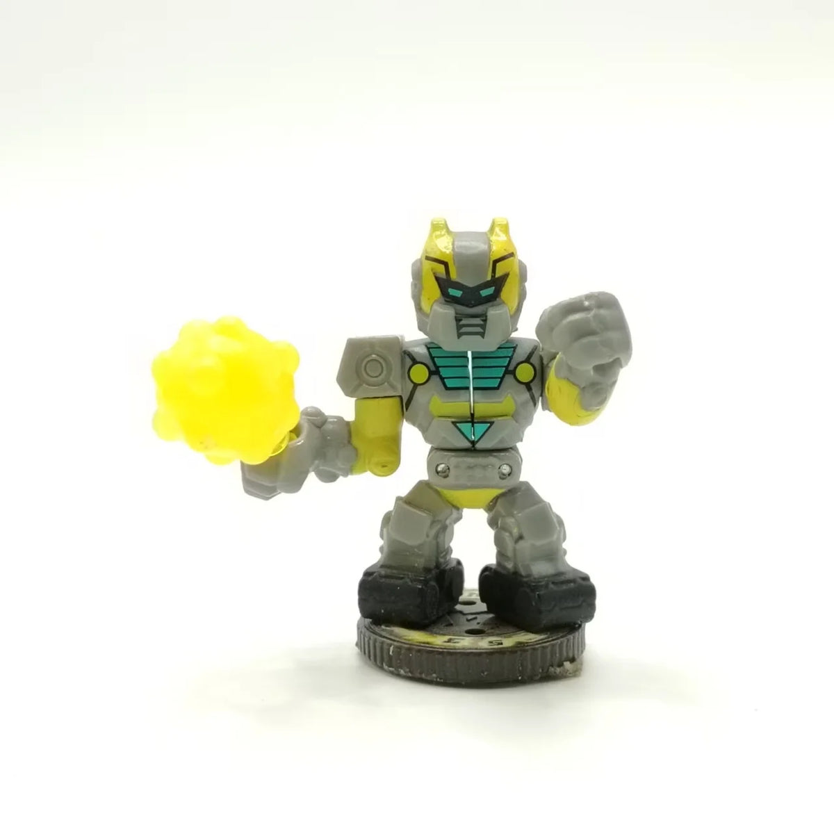 Legends of Akedo Battling Warrior Action Figures Controller Board Limited Collections 3 Inch Tall Family Party Toys Gifts