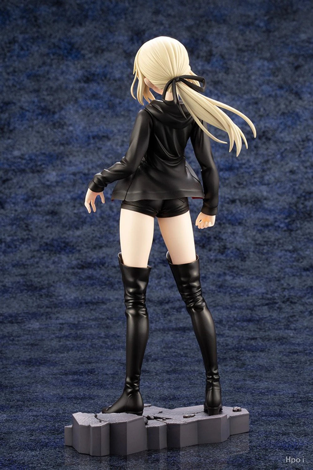 24CM Anime Fate/Grand Order Altria Pendragon 1/7 Saber Figure