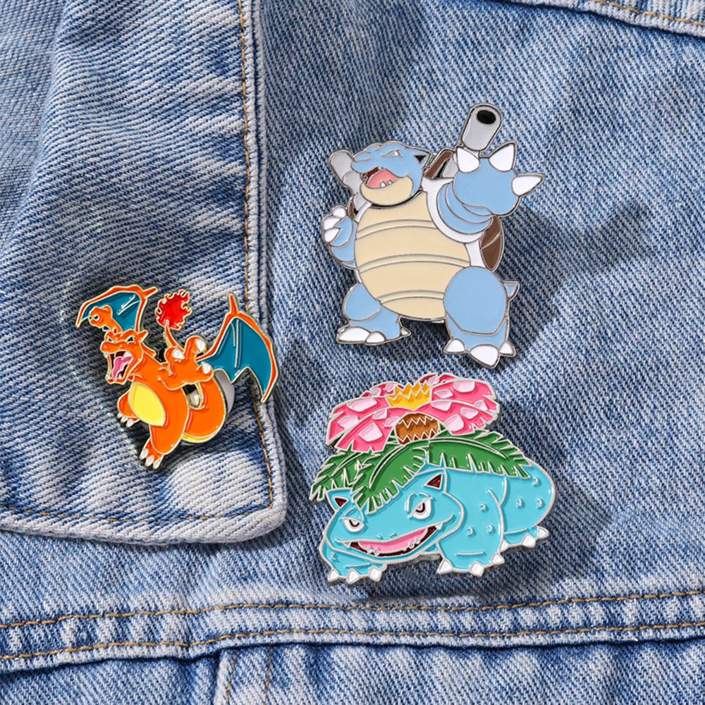 Pokemon Charizard Enamel Brooch