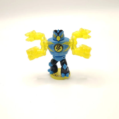 Legends of Akedo Ninja Bosses Fury Venom Claw Battling Ultra Beasts Gold Tusk Action Figures Collection Toys Best Gift