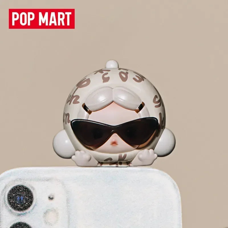 POP MART POP ATTACH SKULLPANDA Off Mode Series Mini Doll Mystery Box Genuine Blind Box Guess Toys Bag Ornament Figurines Home