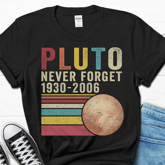 Pluto Never Forget Retro T-Shirt