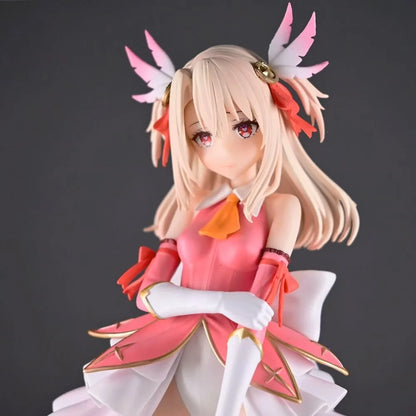 Fate/stay night 29cm Illyasviel von Einzbern Combat Edition Figure