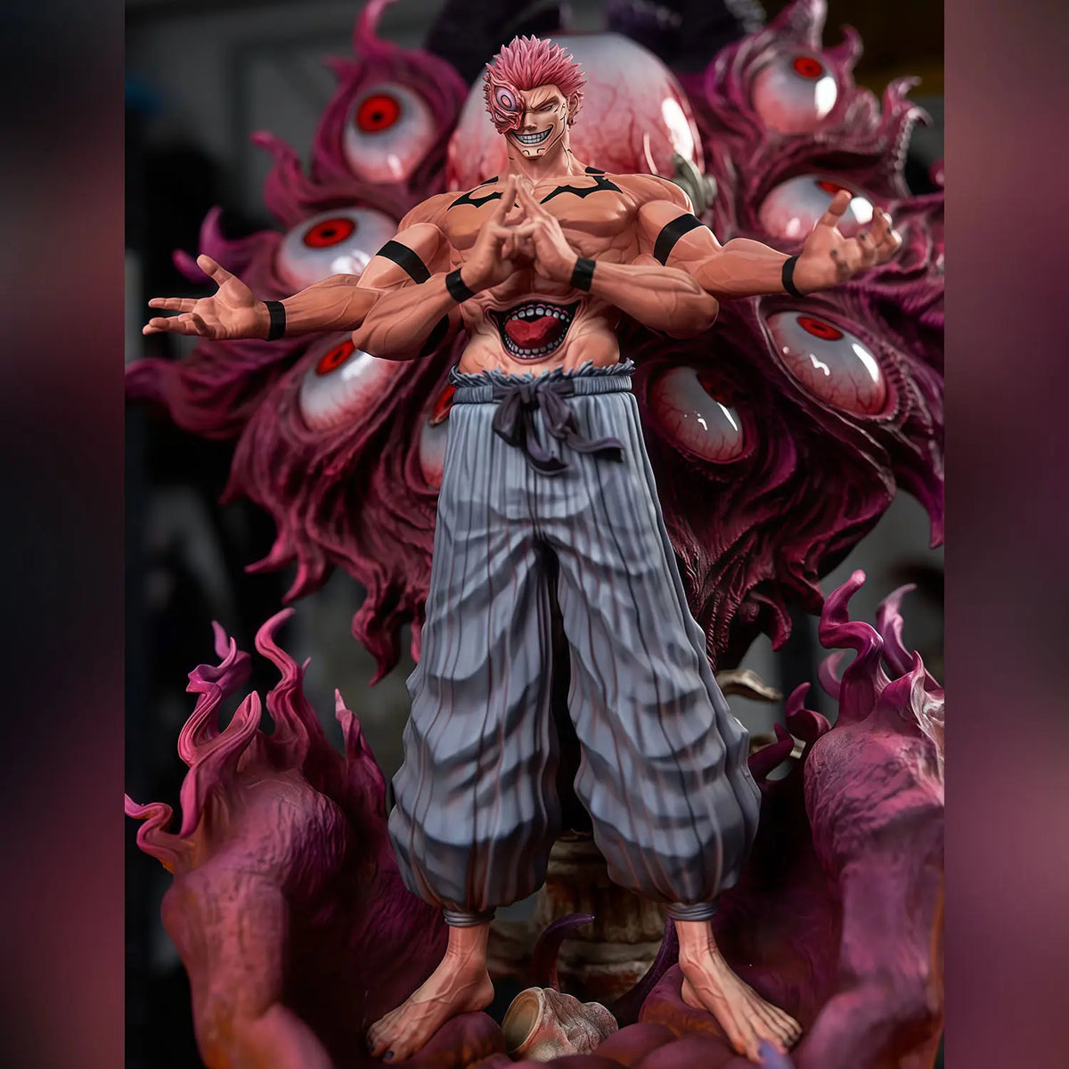 Jujutsu Kaisen Ryomen Sukuna PVC Statue
