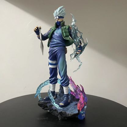 24cm NARUTO Hatake Kakashi Action Figures Pvc 2.0 Anime Statue Desk Ornament Collection Statue Model Decor Room Desk Toys Gift