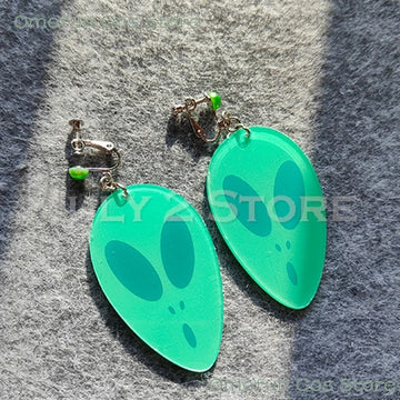 ghost ear clip
