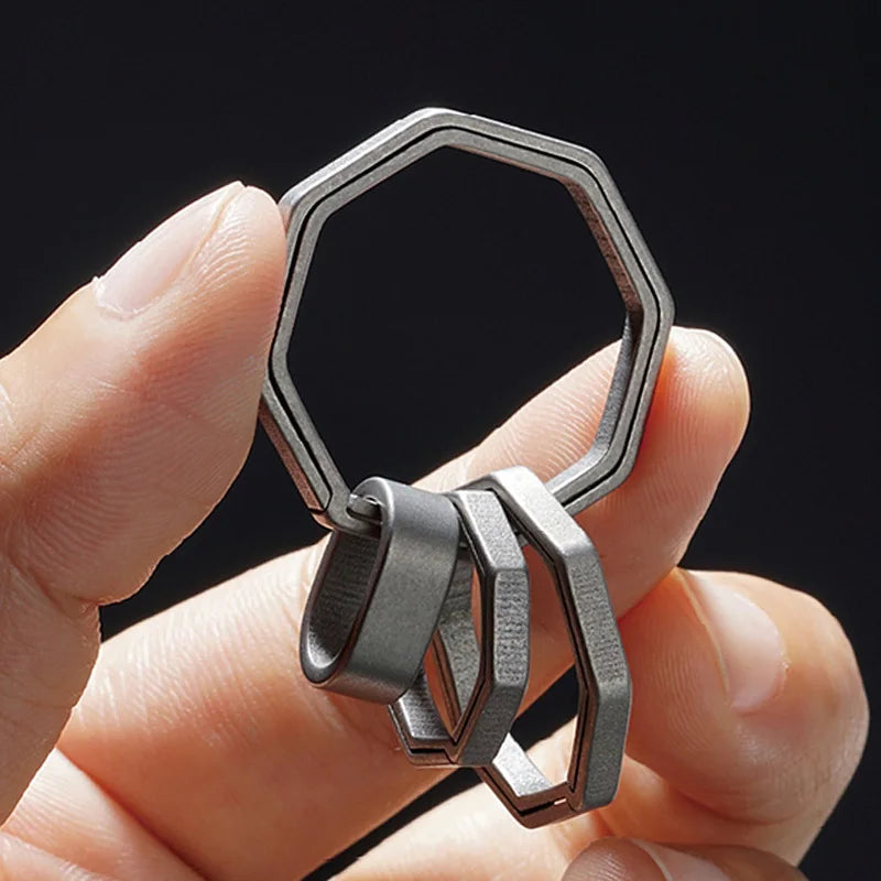 Real Titanium Alloy Key Rings Keychains Square Octagon Pendant  Buckle  Man Car Keychain for Male Creativity Gift Wholesale