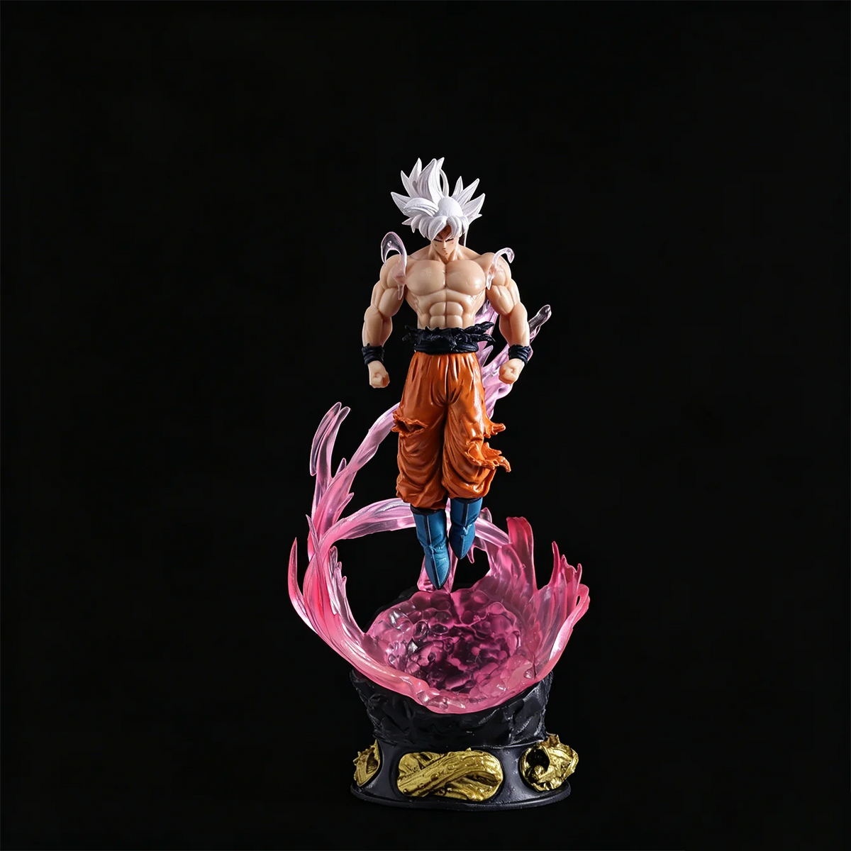 Dragon Ball Ultra Instinct Statue