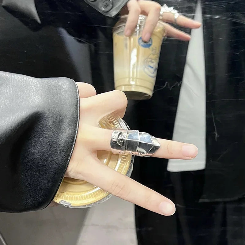 Nana Oosaki Knuckle Ring