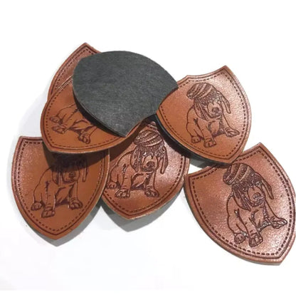 Custom Leather Patch Embossed Brand Name Logo Jeans Back Leather Badges Sewing On Backing for Leather Labels