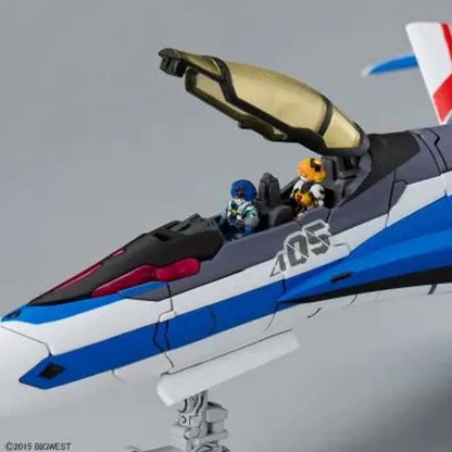 Bandai Original HG Macross Delta 1/100 Assembly Model VF-31J Siegfried Hayate Immelmann DX Set Anime Figure Christmas Gifts Toys