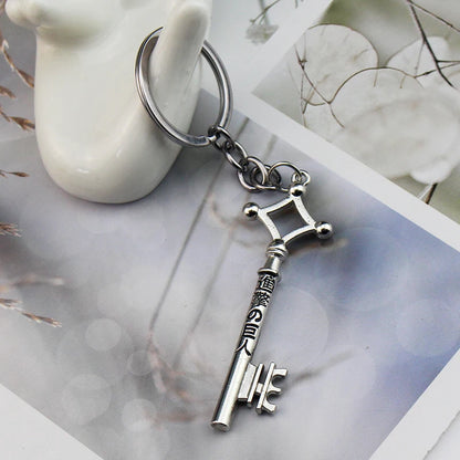 Anime Attack On Titan Shingeki no Kyojin Keychain Pendant Key Chain Scouting Legion Emblem Cosplay Jewelry Gift for Women Men