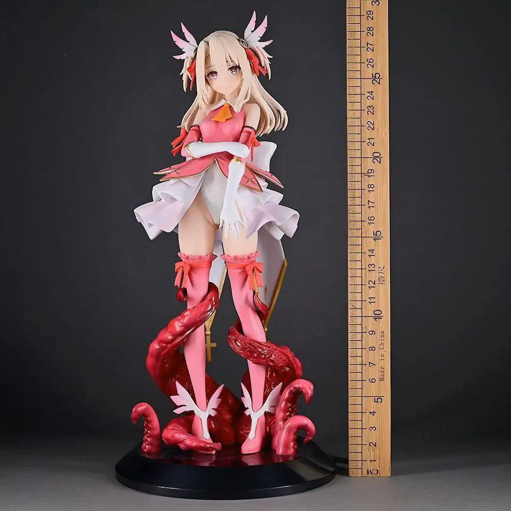 Fate/stay night 29cm Illyasviel von Einzbern Combat Edition Figure