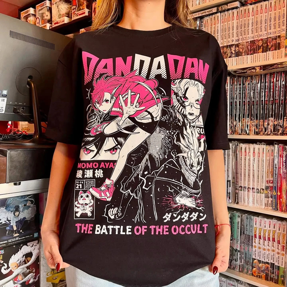 Dandadan Momo Oversized T-Shirt