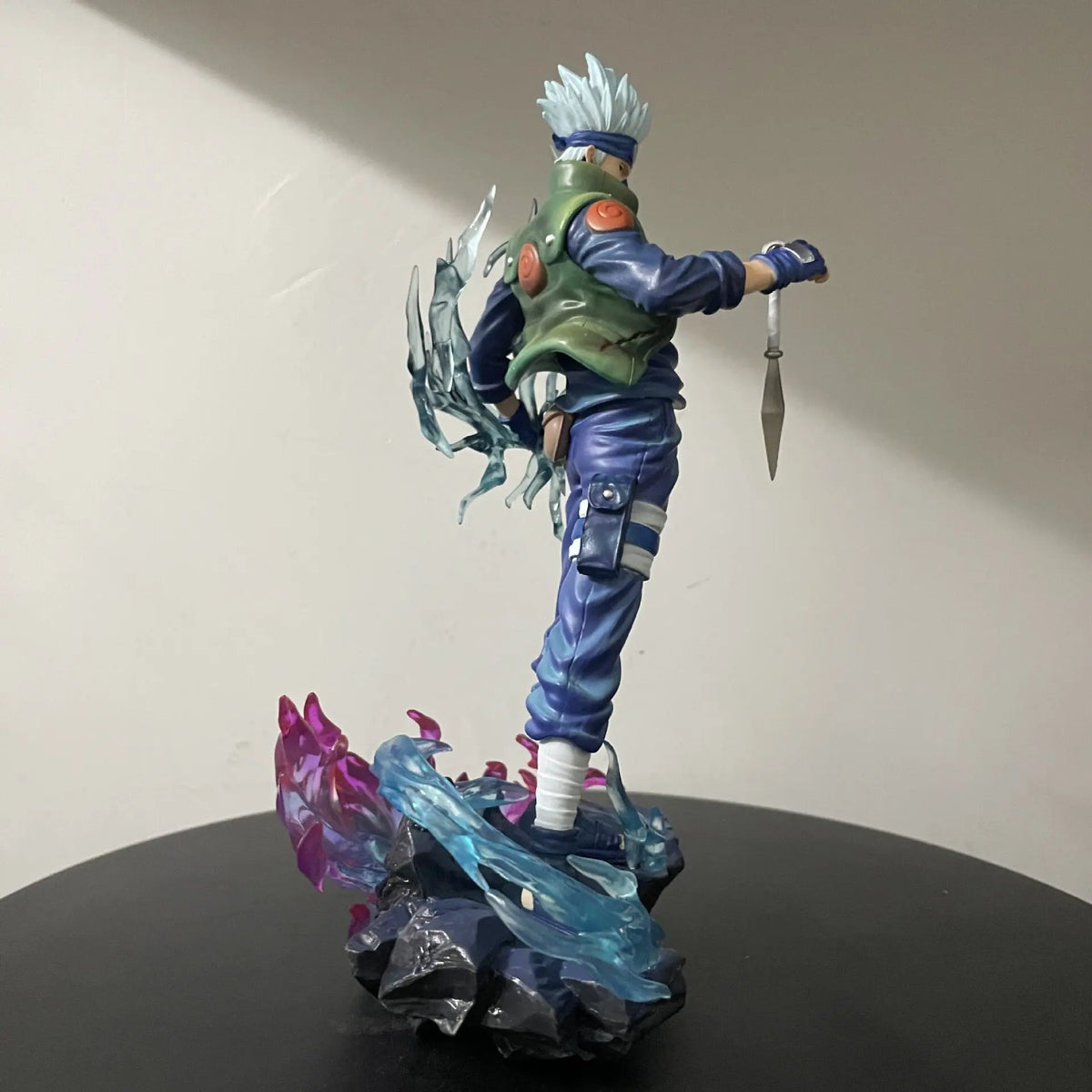 24cm NARUTO Hatake Kakashi Action Figures Pvc 2.0 Anime Statue Desk Ornament Collection Statue Model Decor Room Desk Toys Gift