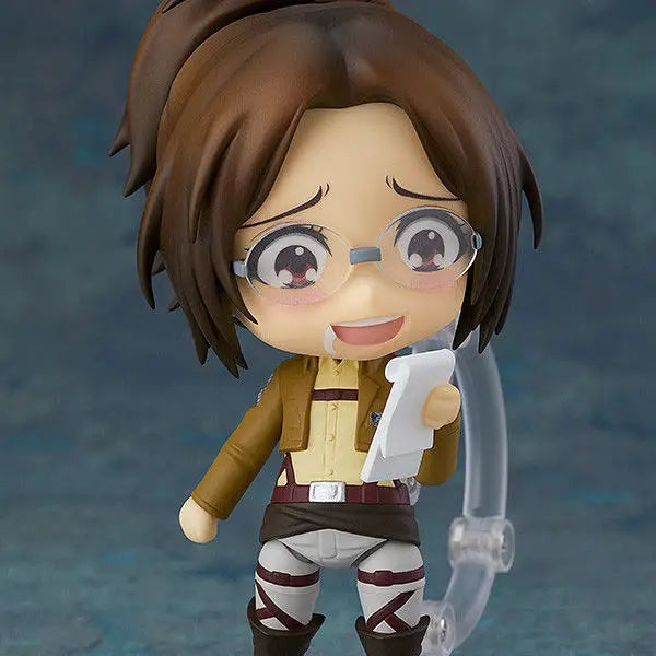 #1123 Attack On Titan Hange Zoë Chibi Style Collectible Figure Desktop Display Ornament Exquisite Mini Character Statue Trendy