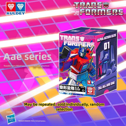 Transformers Ultra Magnus Figure