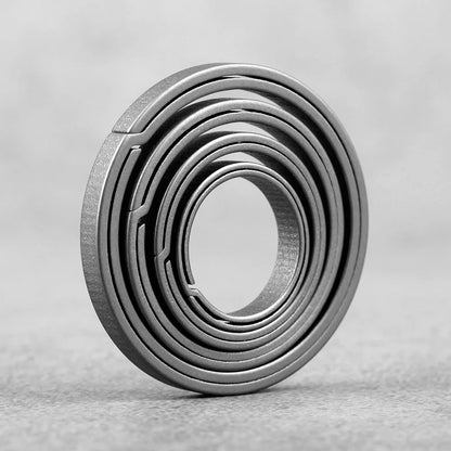 Real Titanium Alloy Key Rings Keychains Buckle Pendant Super Lightweight Man Car Keychain for Male Creativity Gift Wholesale