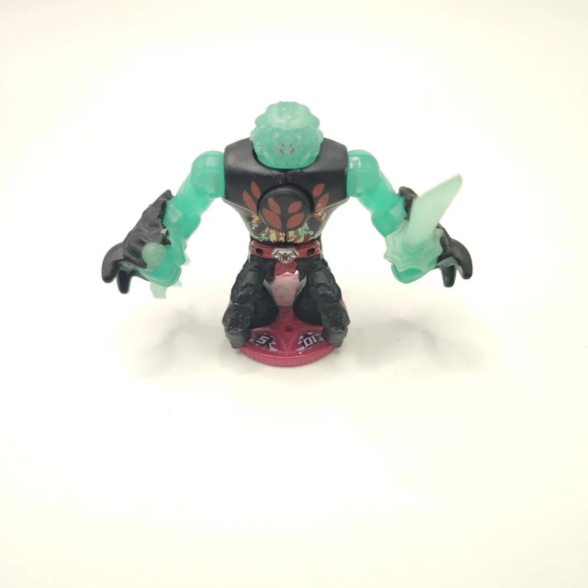 Legends of Akedo Ninja Bosses Fury Venom Claw Battling Ultra Beasts Gold Tusk Action Figures Collection Toys Best Gift