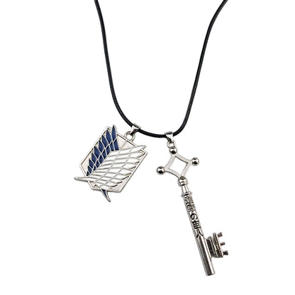 Anime Attack On Titan Shingeki no Kyojin Keychain Pendant Key Chain Scouting Legion Emblem Cosplay Jewelry Gift for Women Men