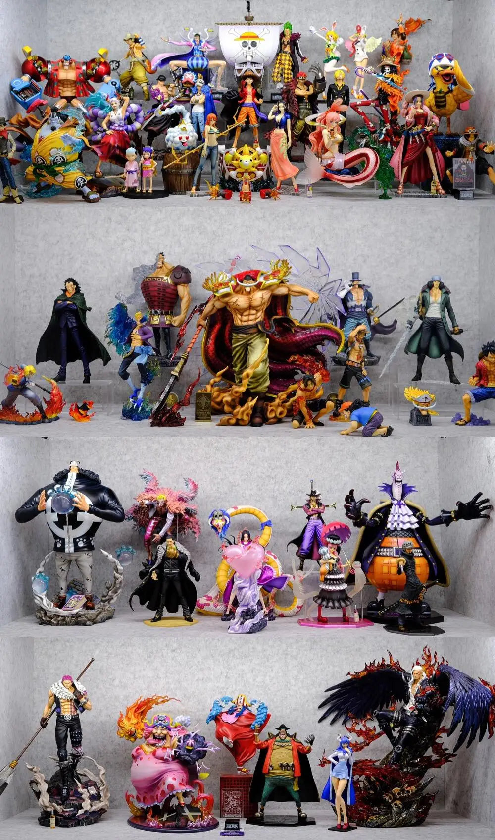 One Piece Premium Mystery Blind Box Anime Figure Statue Limited Edition PVC Model Collectible Gift for Luffy Fans