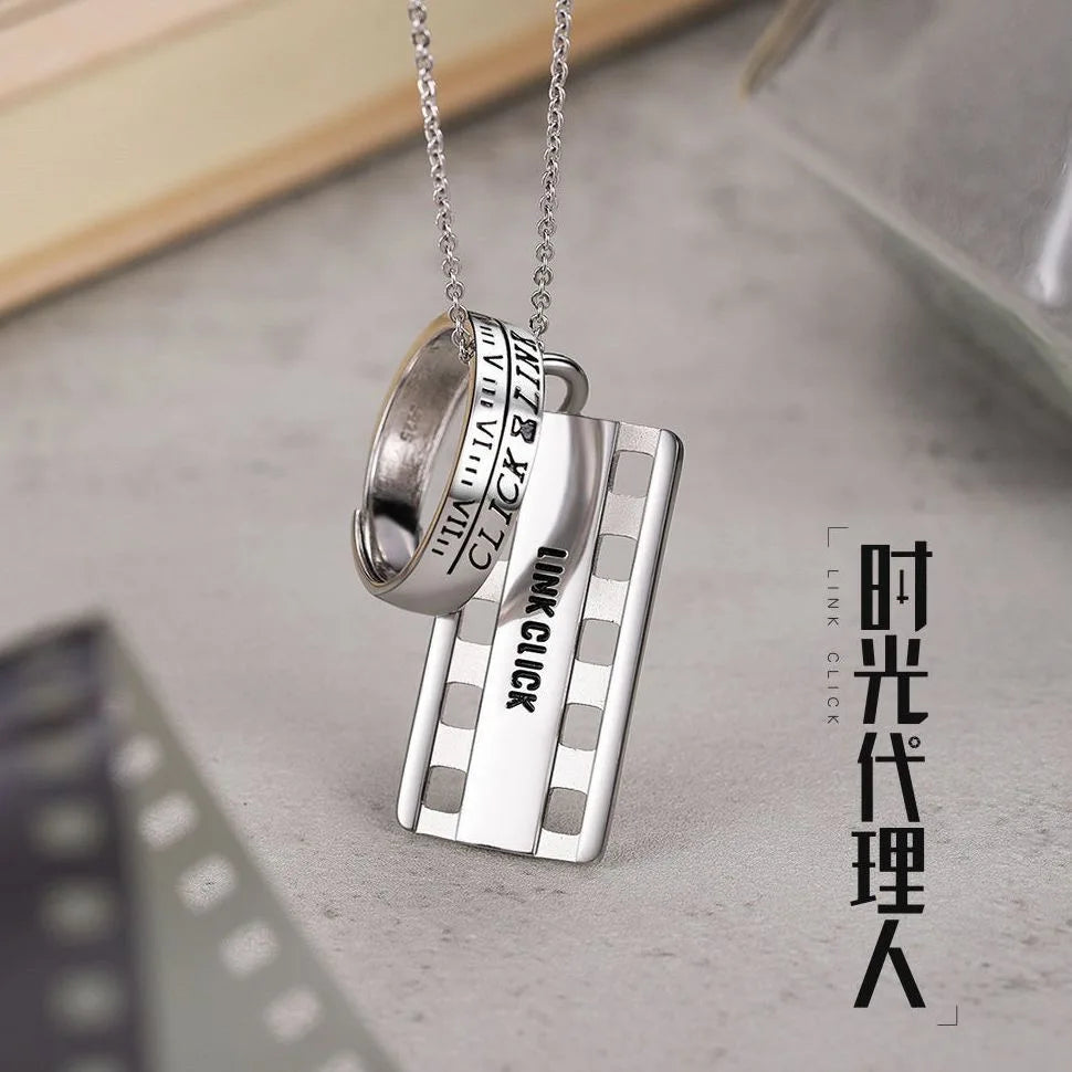 Link Click Pendant Necklace
