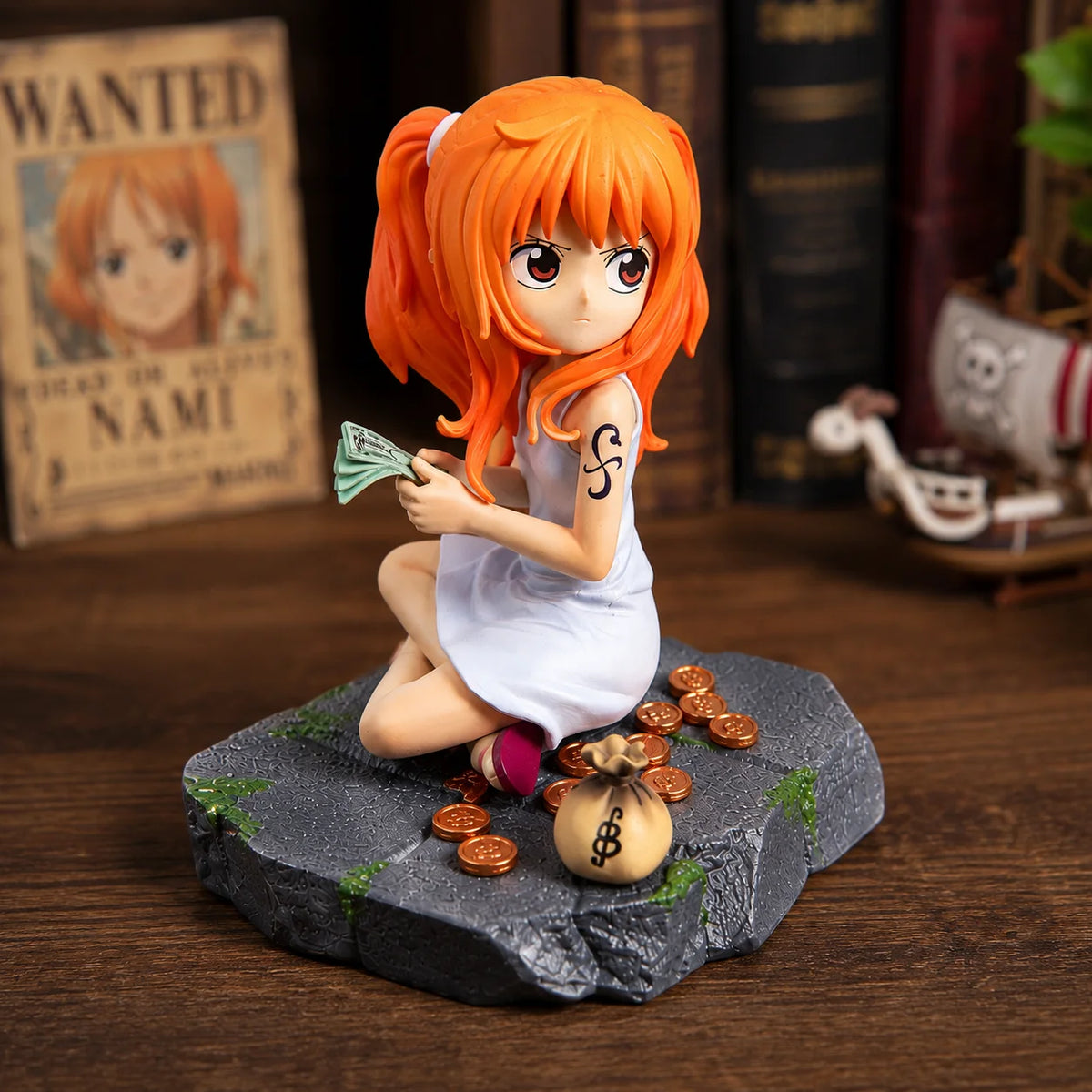 One Piece Nami Chibi Figure
