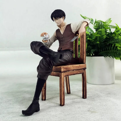 18cm Anime Attack On Titan GK Captain Levi Ackerman Sitting Figure High-Quality Statue Collectible Model Toy Desktop Decor Gift