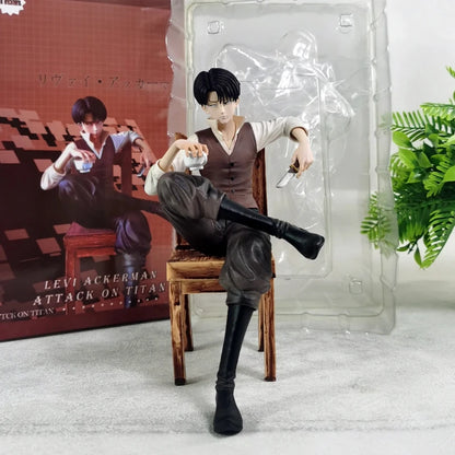 18cm Anime Attack On Titan GK Captain Levi Ackerman Sitting Figure High-Quality Statue Collectible Model Toy Desktop Decor Gift